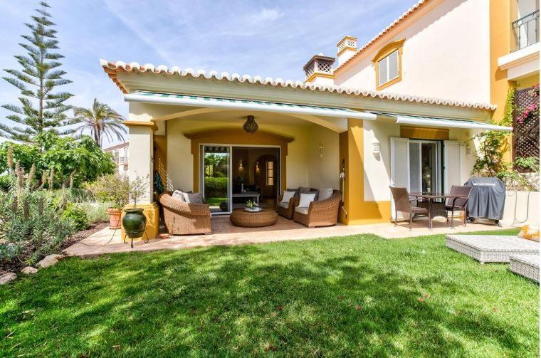 2Bedroom Bungalow Heated Shared Pool ,Near Carvoeiro And Ferrugudo Exterior foto